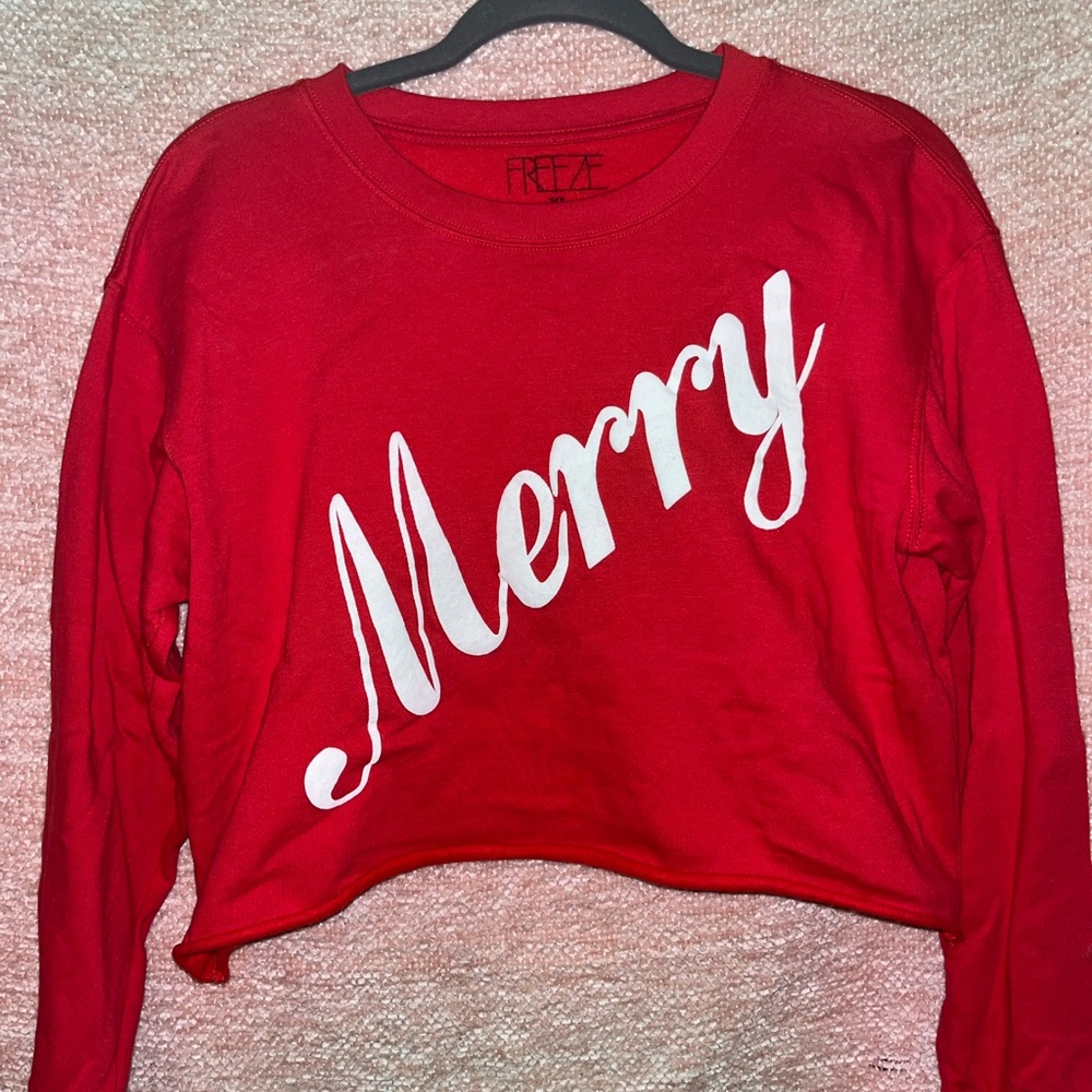 Red holiday crop sweatshirt